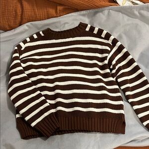 Classic Brown and White Striped Crew Neck Sweater cosmic blue love brand size M